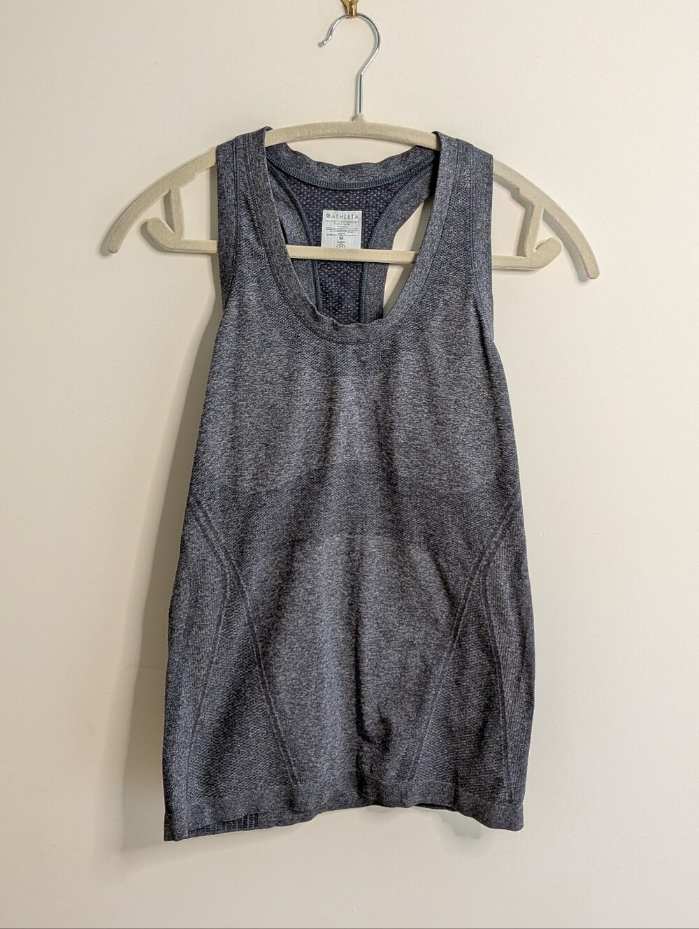 Athleta Momentum Seamless Tank size Medium
